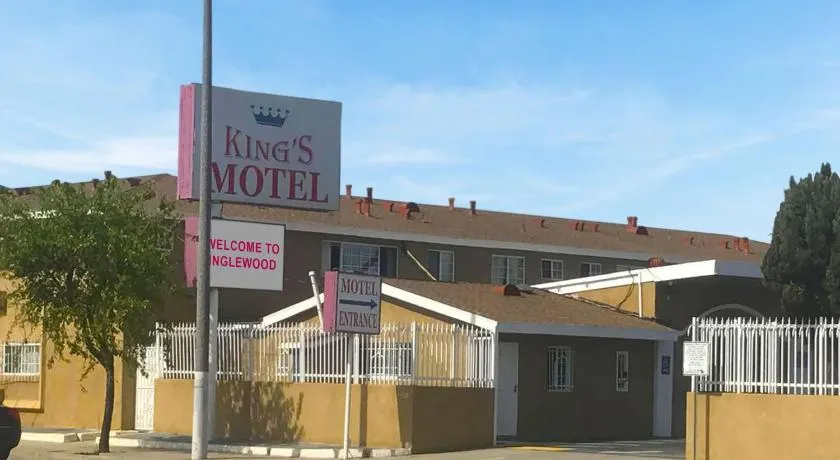 Kings Motel Inglewood - Image 1