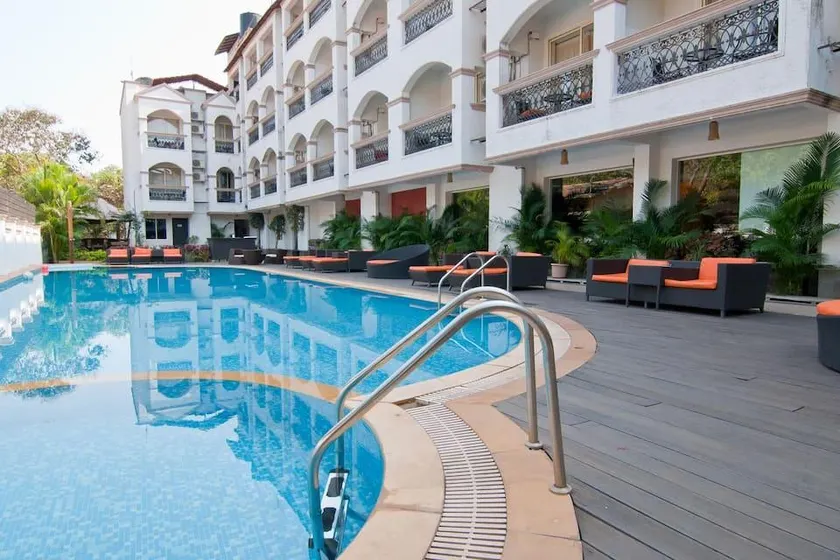 La Gulls Court By Amani - Image 1