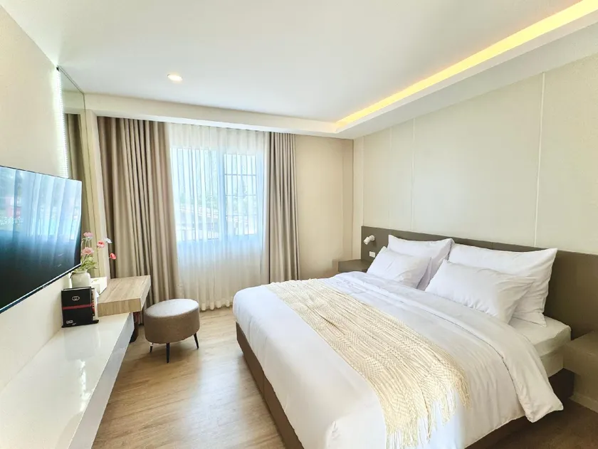 Sukh Jai Grand Luxury Boutique Hotel - Image 1