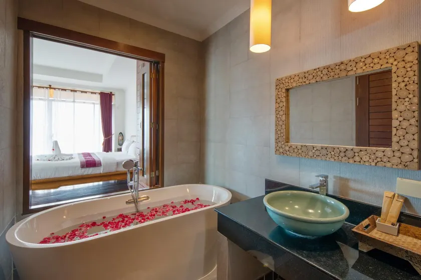 Prima Villas Karon Beach by PHR - Image 1