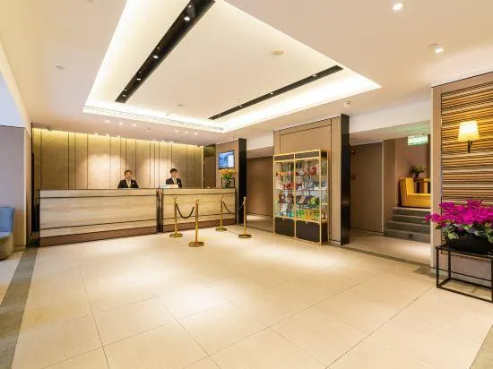 Harbin Central Street Ai'ou Light Luxury Hotel (Highway Bridge) - Image 1