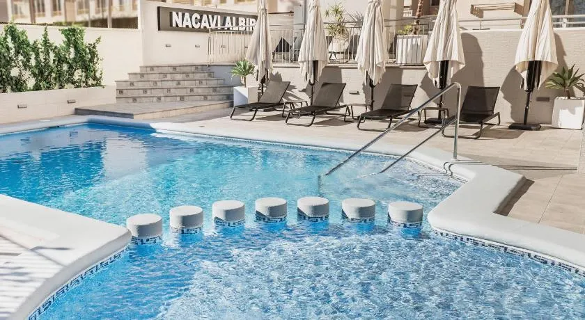 Nacavi Albir Aparthotel - Image 1