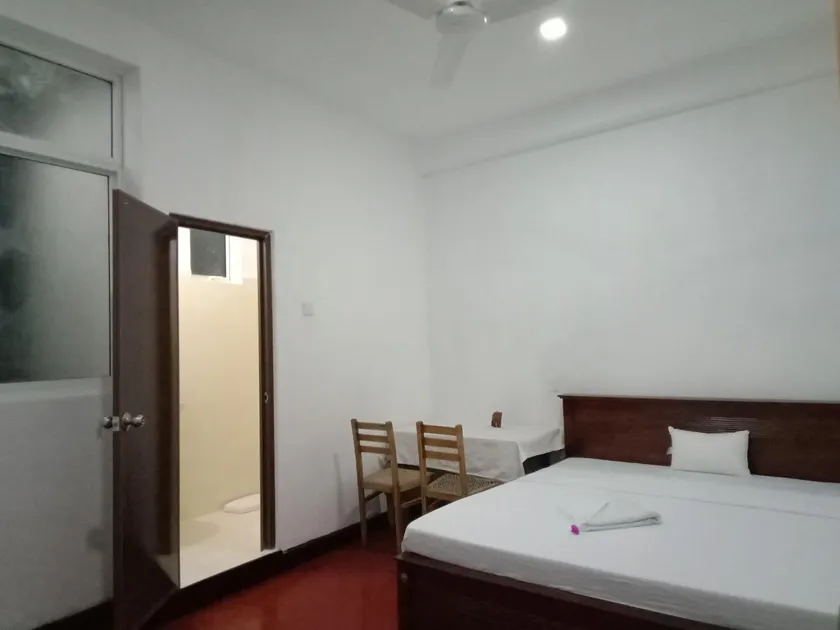 Hotel Yelona - Image 1