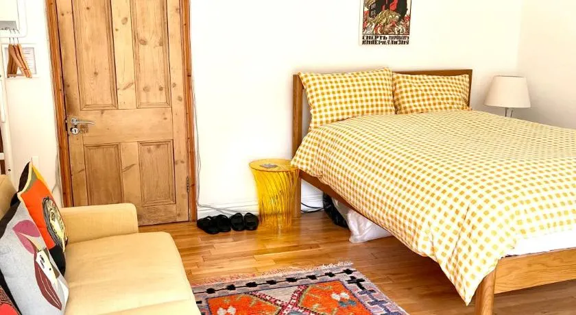Central London Waterloo - Private Rooms in Shared Apartment - Image 1