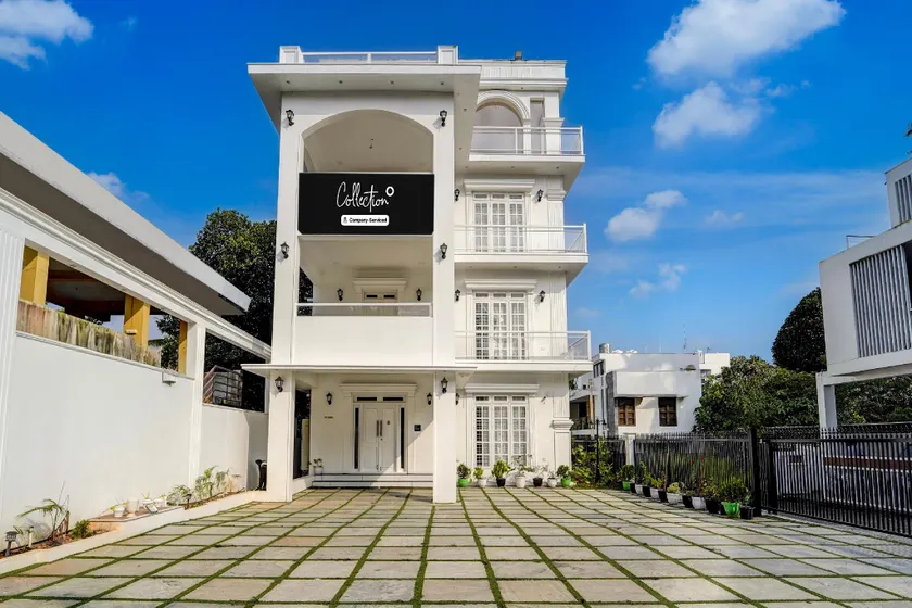 Collection O Kulathoor Technopark Formerly United Mansions - Image 1