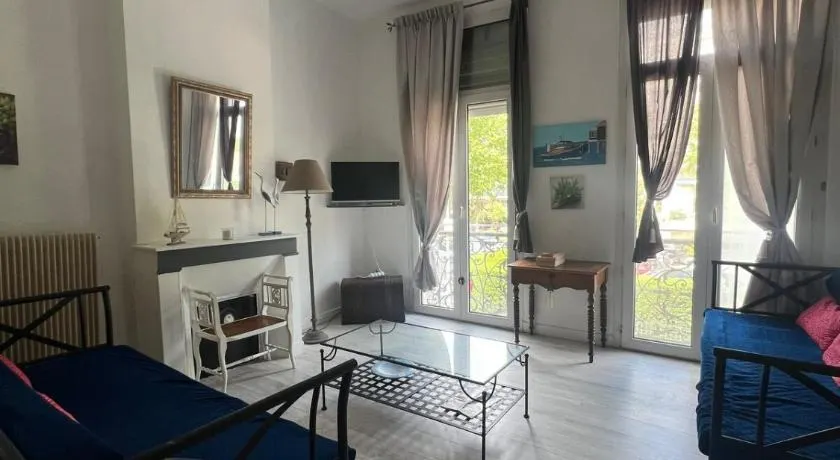Appartement à 50m de la Plage A - Image 1