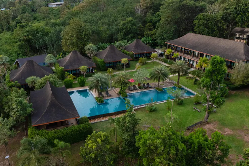 Poochommhok Resort - Image 1