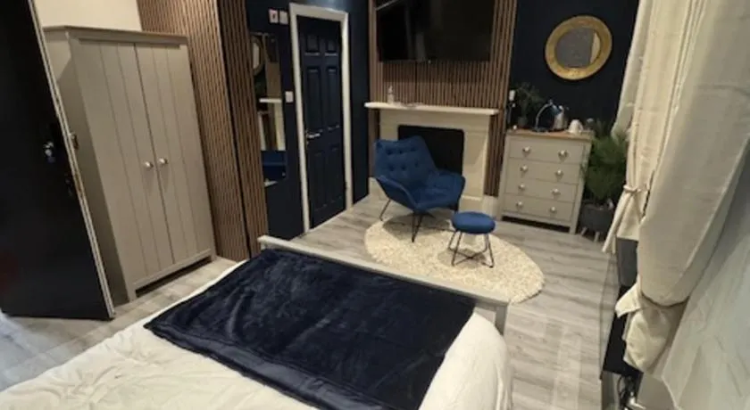 Aimi Luxury Living - Image 1