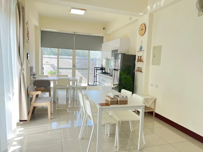 Little Time Hostel - Image 1