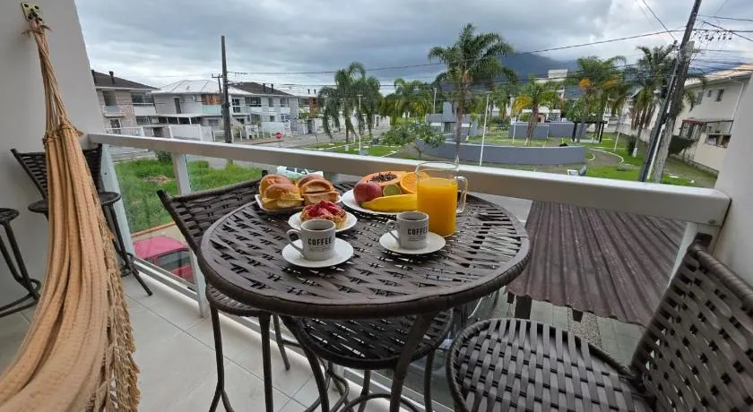 Apartamento à 1 min da BR 101 e à 15 min de Florianópolis - Image 1