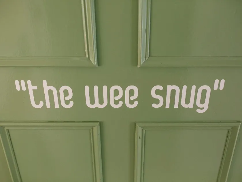 The Wee Snug Portrush - Image 1