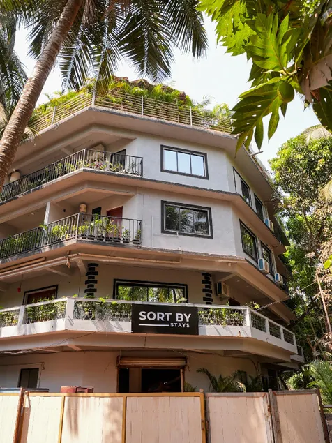 Sort By Stays , Siolim - Image 1