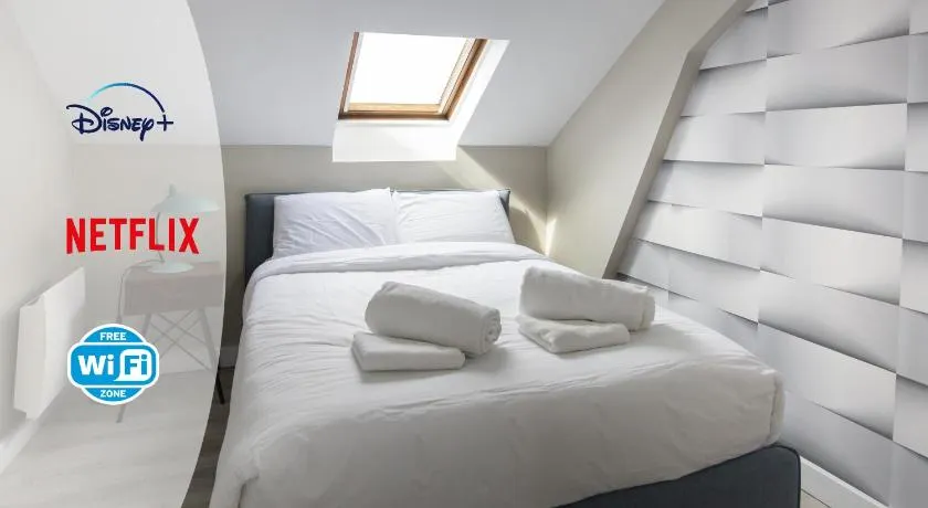Modern apartement in the city center. - Image 1