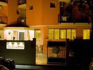 Hotel Fenix - Image 1