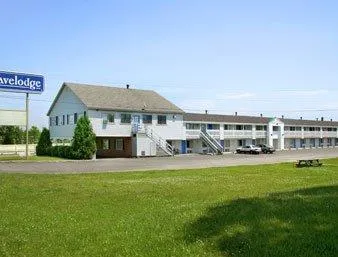 Travelodge by Wyndham Bangor - Image 1