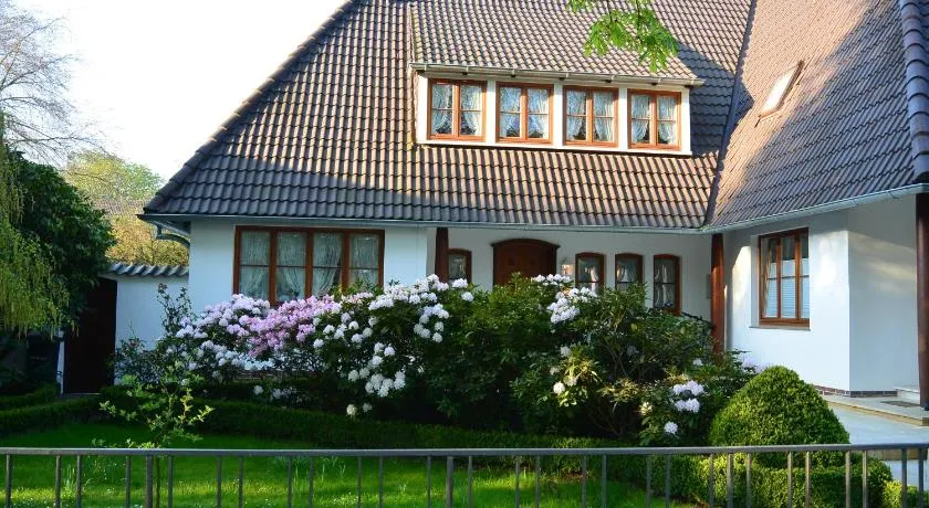 Apartment am Bürgerpark - Image 1