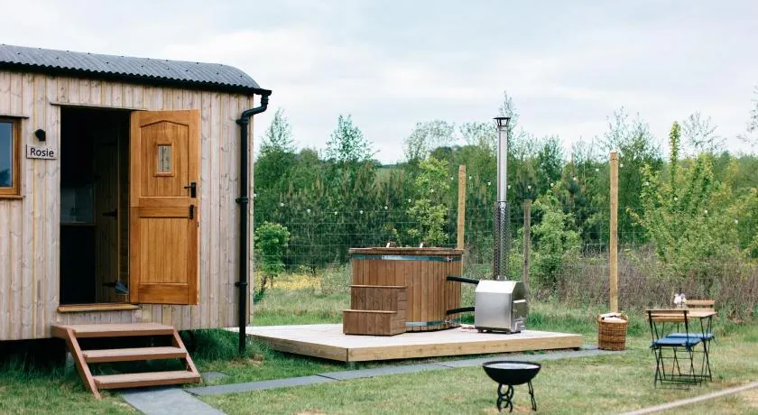 Shepherd's Huts in Barley Meadow at Spring Hill Farm - Image 1