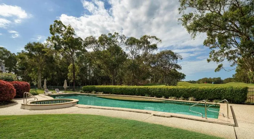 Golf Getaway Close to the Beach in Twin Waters - Image 1
