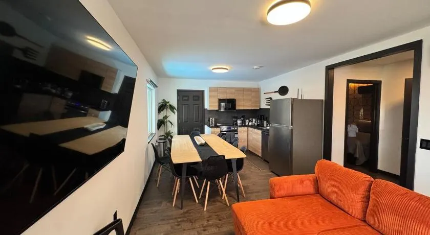 Luxury Villa with Private Spa - Image 1