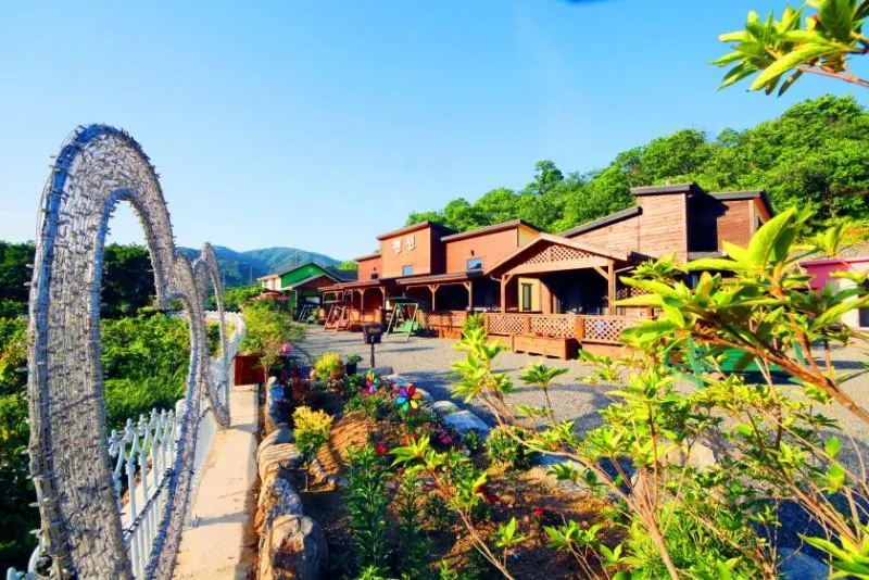 Gwangyang Supsongnongwon Pension - Image 1
