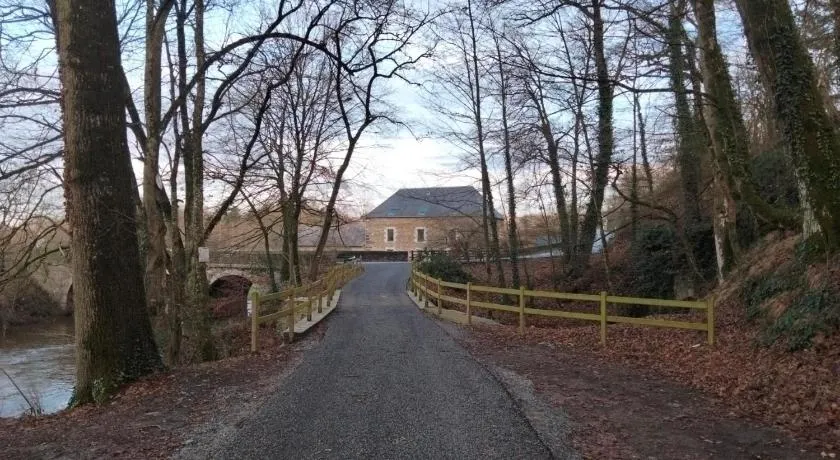 Le Moulin De Bretigneul - Image 1