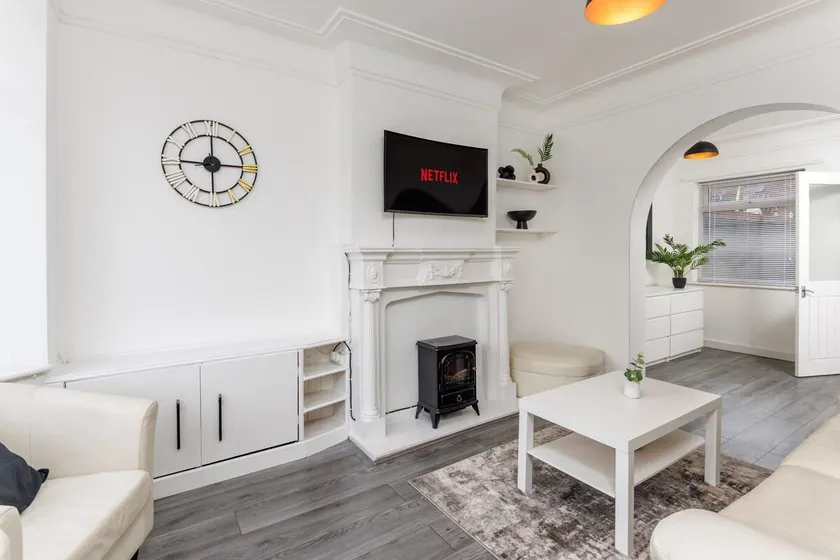 The Empress 2 Bed Terraced House - Image 1