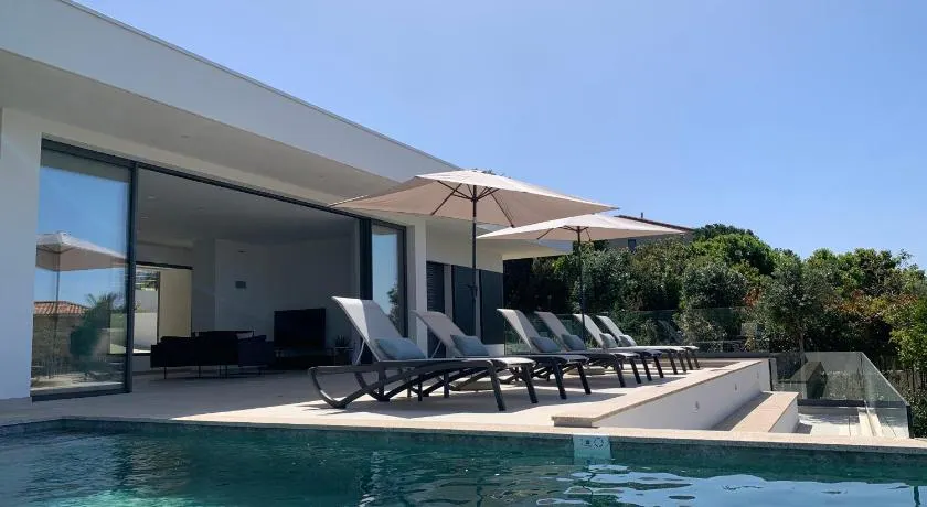 VILLA IMPERIALE vue mer piscine - Image 1