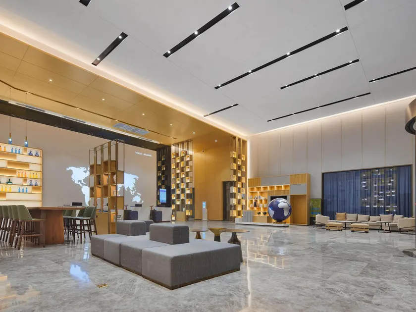 Kyriad Marvelous Hotel Jinjiang International Airport - Image 1