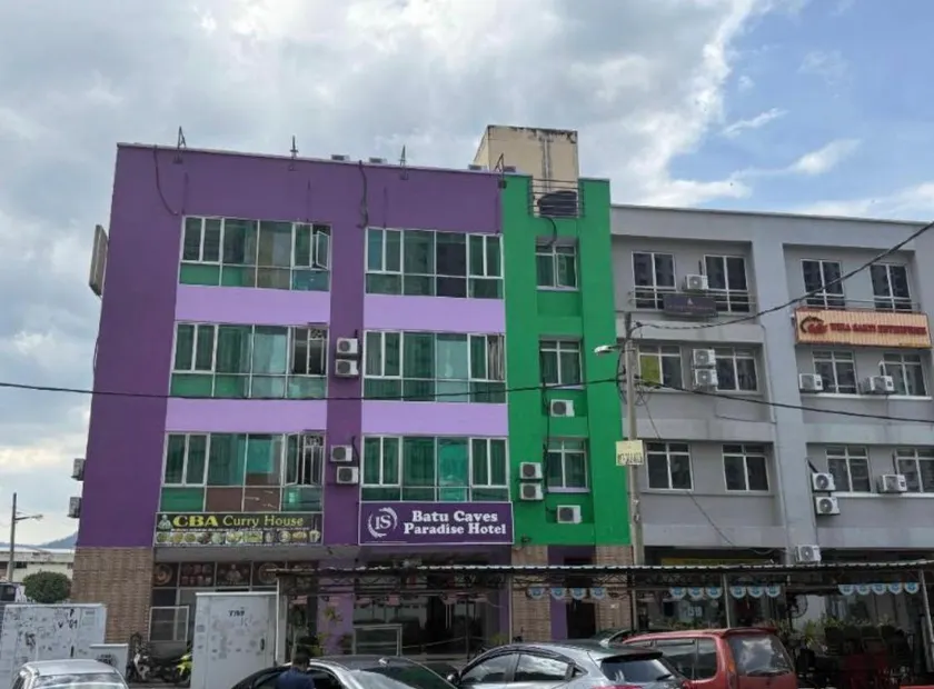 Batu Caves Paradise Hotel - Image 1