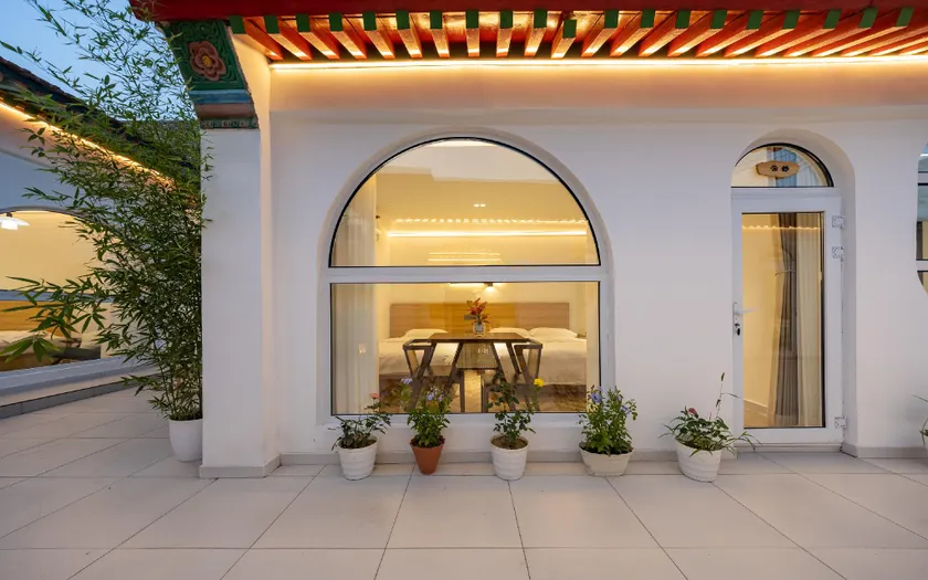 Floral Hotel Beijing Guantang Hotel - Image 1