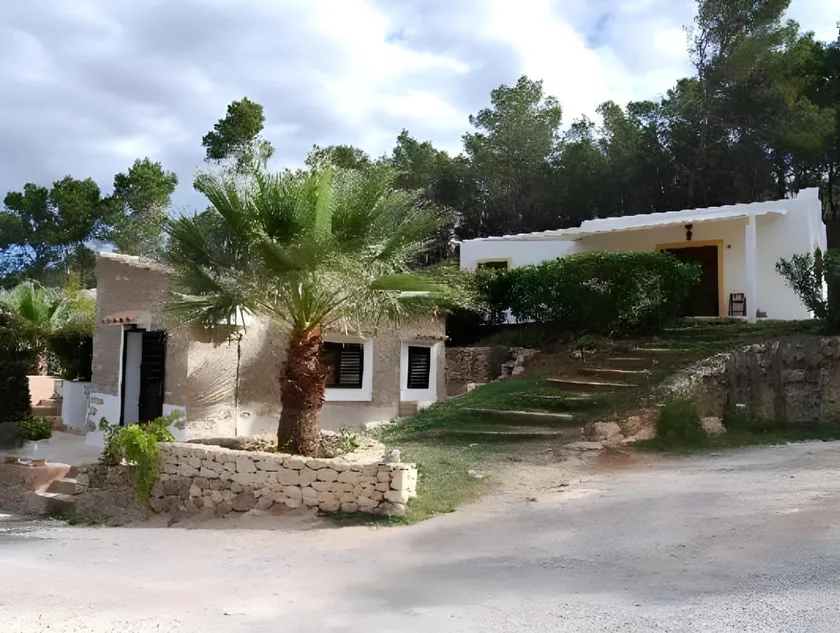 Apartamentos Pinosol - Image 1