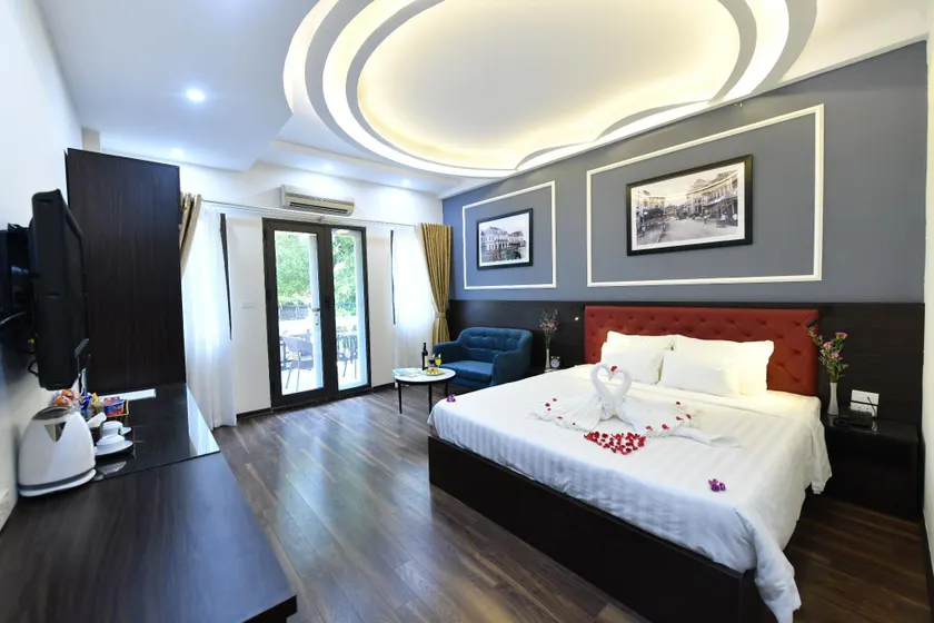 Hanoi Elpis Grand Hotel - Image 1