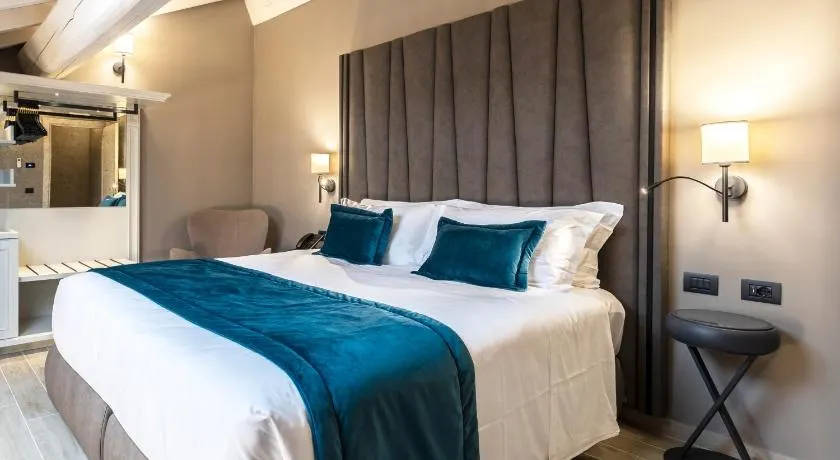 Luxury Apartments San Zeno - Adults Only - Image 1