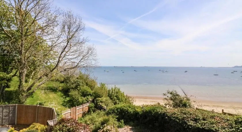 Castle Cove Cottage - Image 1