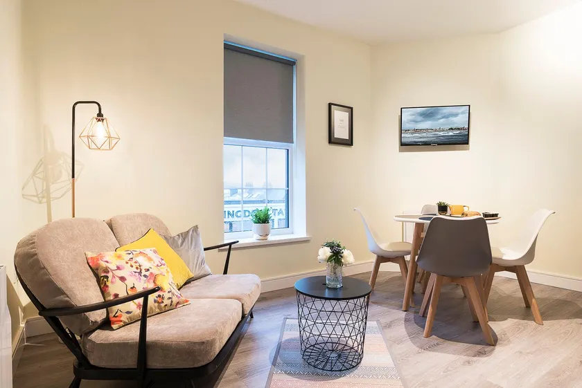 Blue Door Apartments - Image 1