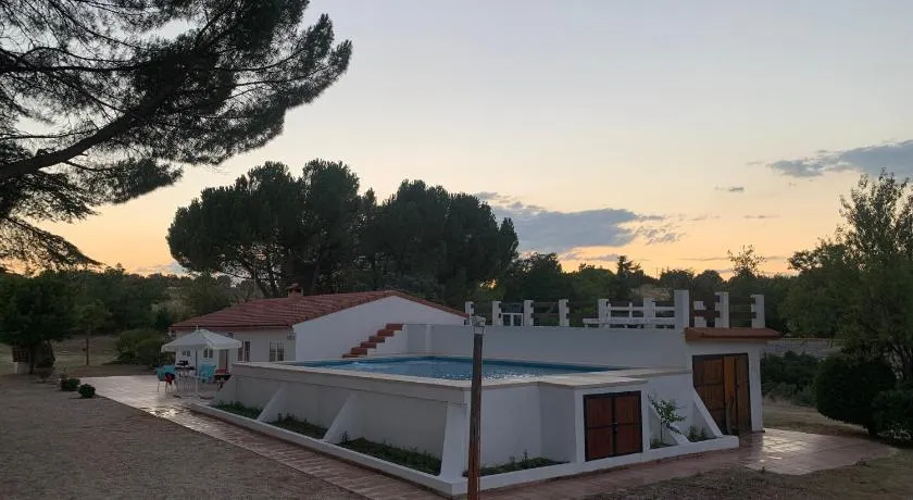 Pabellón en Finca, Villa con Piscina Zarzuela - Image 1