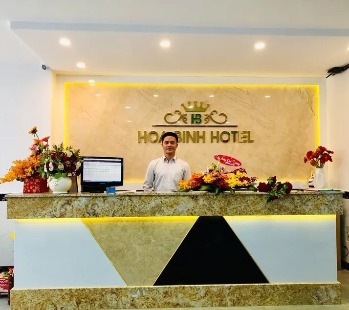HOTEL HÒA BÌNH - Image 1