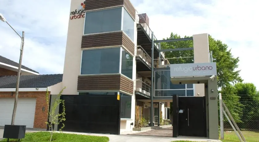 Refugio Urbano Apartamentos - Image 1