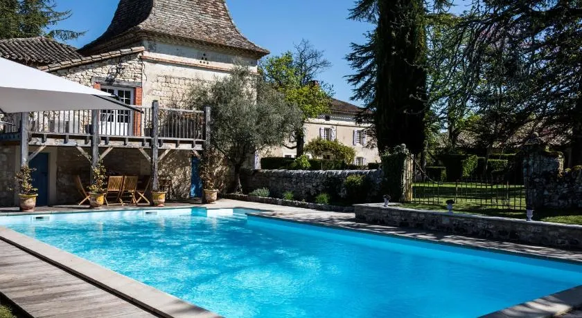 Les Manibelles Manor House Rental - Image 1