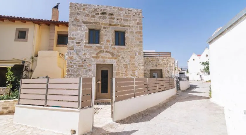 Faidra House - Image 1