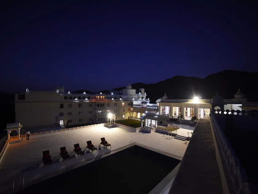 Hotel The Castle Mewar - Image 1