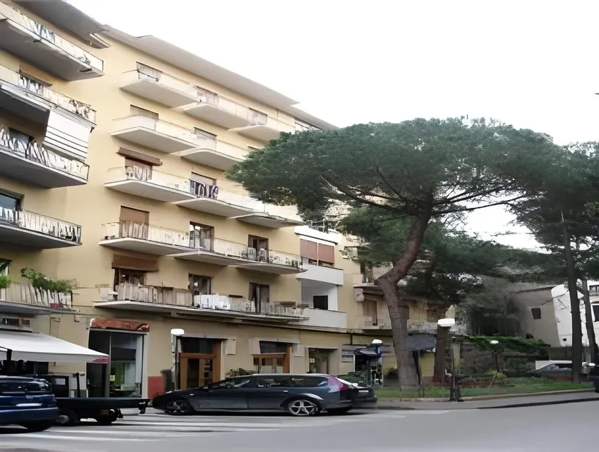Hotel Savoia Sorrento - Image 1
