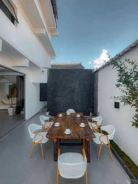 Dali Shuanglang Jingyun. Qingfeng Seaview Inn - Image 1