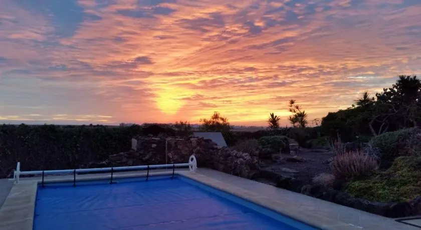 Villa Los Morales-Roque - Image 1