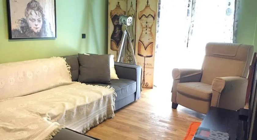 Cosy and comfort flat, heart of Athens - Image 1
