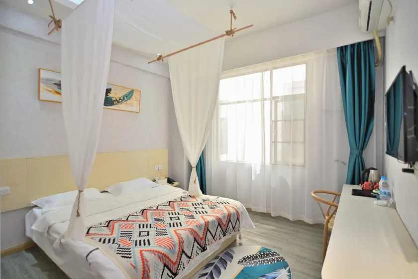 Emerald Luxury Boutique Hotel - Image 1
