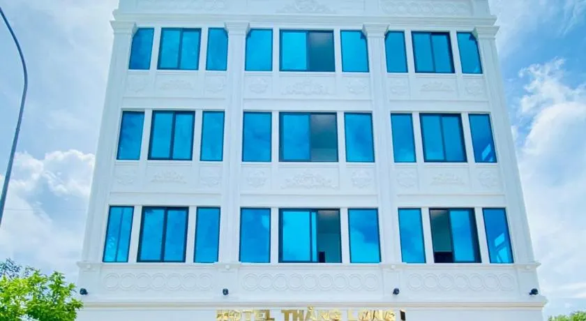 Thăng Long Hotel - Image 1