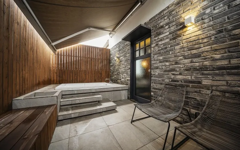 Myeongdong Chungmuro Youngin Hotel - Image 1