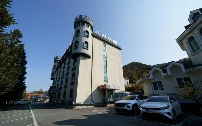 Hongcheon King - Image 1