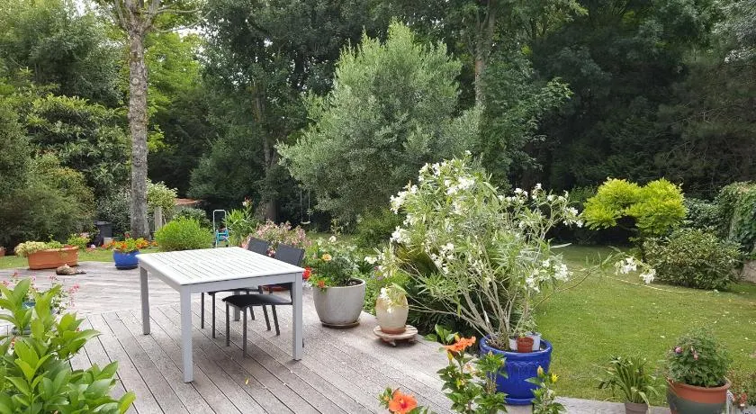 Castel Parc - Image 1